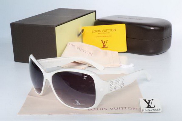 Iv Boutique Sunglasses 021